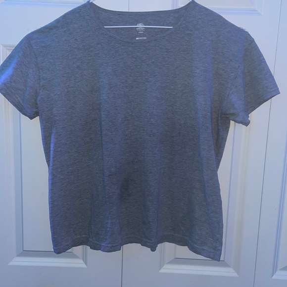 plain grey shirt - Picture 1 of 1